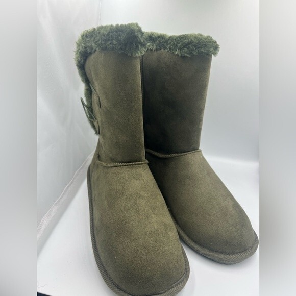SUGAR Women's Marty Cozy Regular Calf Winter Boots army green W/fur 9M - Picture 2 of 12